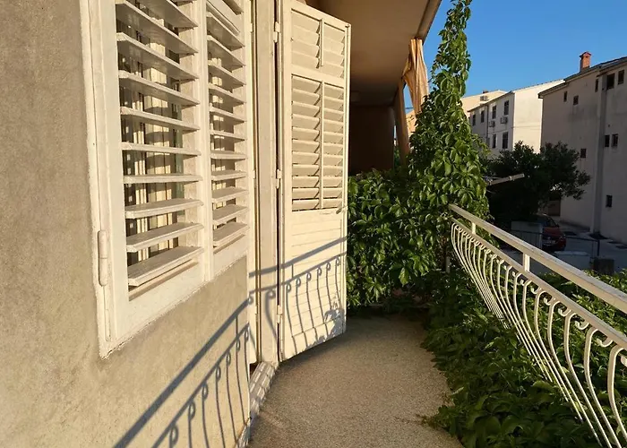 Apartment Matilda - Seaview & Parking