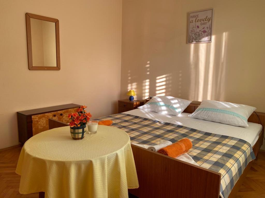 Matilda - Seaview & Parking
