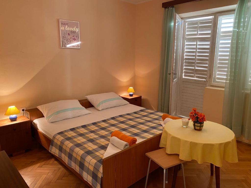 Matilda - Seaview & Parking Apartment