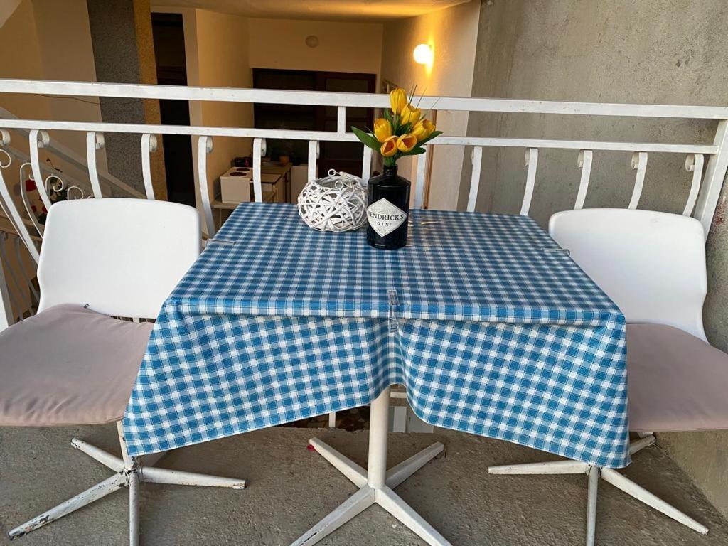 Matilda - Seaview & Parking Apartment